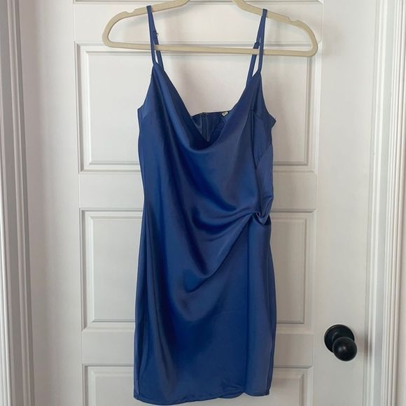 2bella Dresses & Skirts - 2Bella Blue Cowl Neck Dress